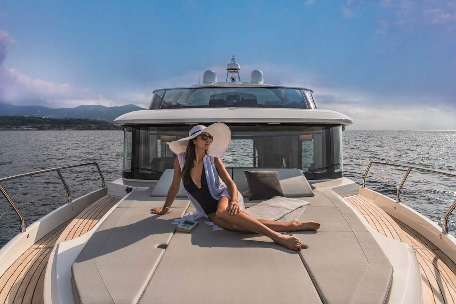 Absolute Navetta 48 0 06