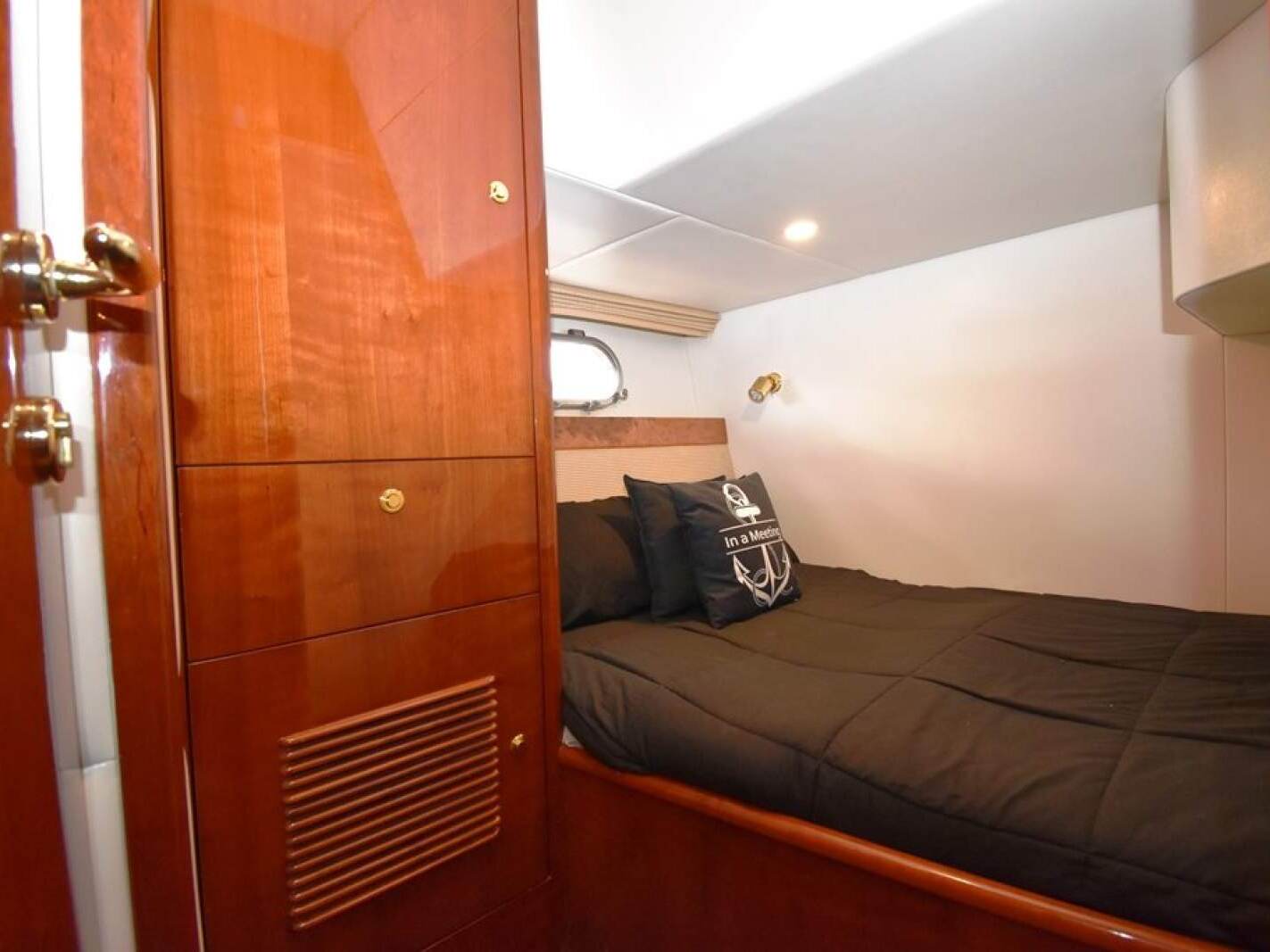 Majesty Yachts 50 0 12