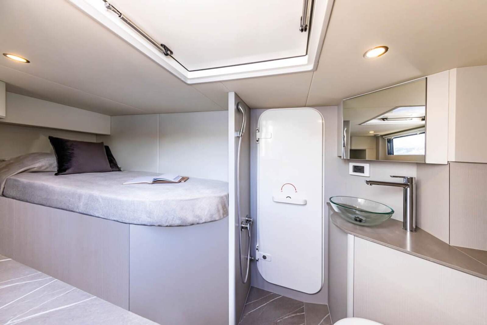 Absolute Navetta 53 0 15