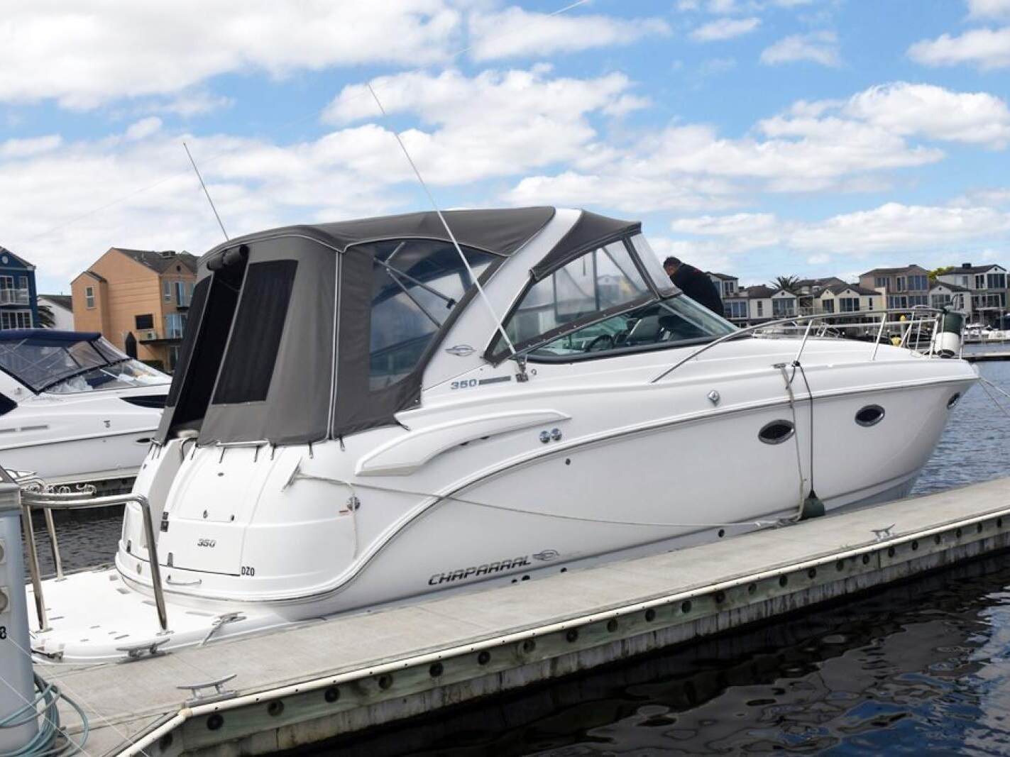 Chaparral 350 Signature 0 13