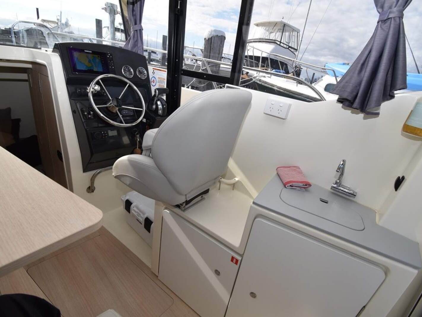 Arvor 805 Sportsfish 0 07