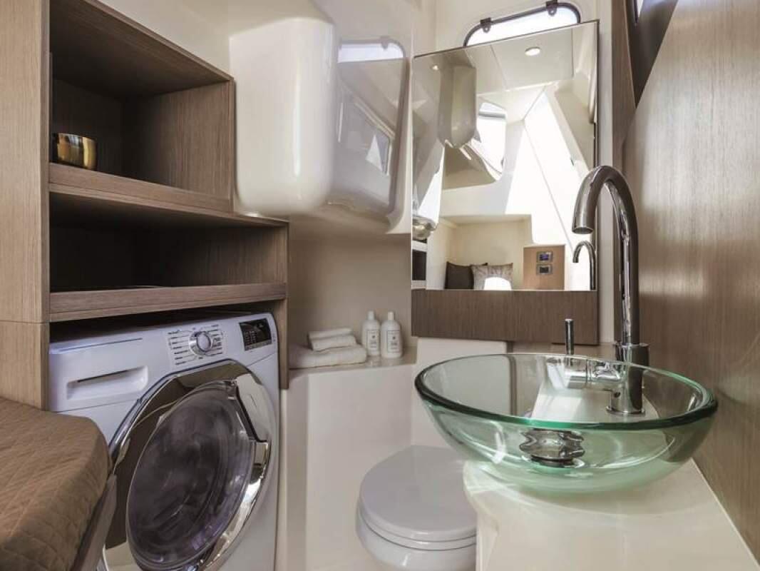 Absolute Navetta 48 0 29