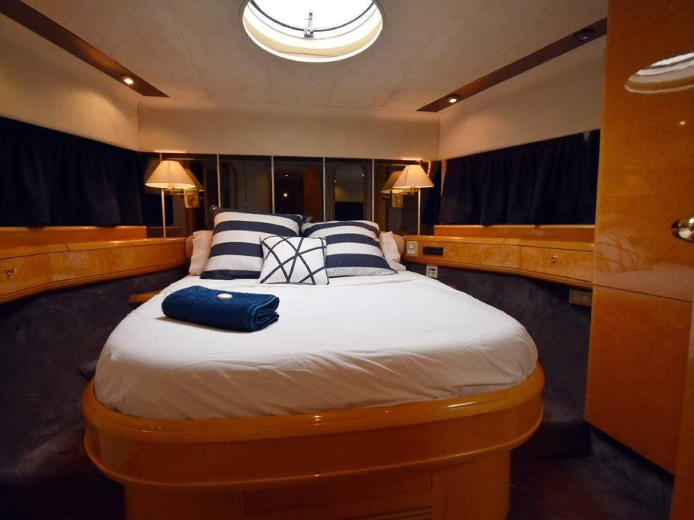 Fairline Squadron 65 0 09