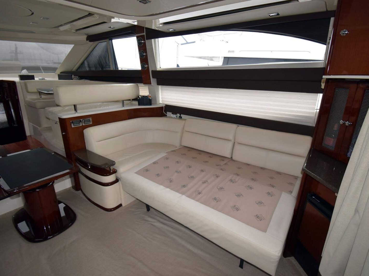 Meridian 441 Flybridge 0 16