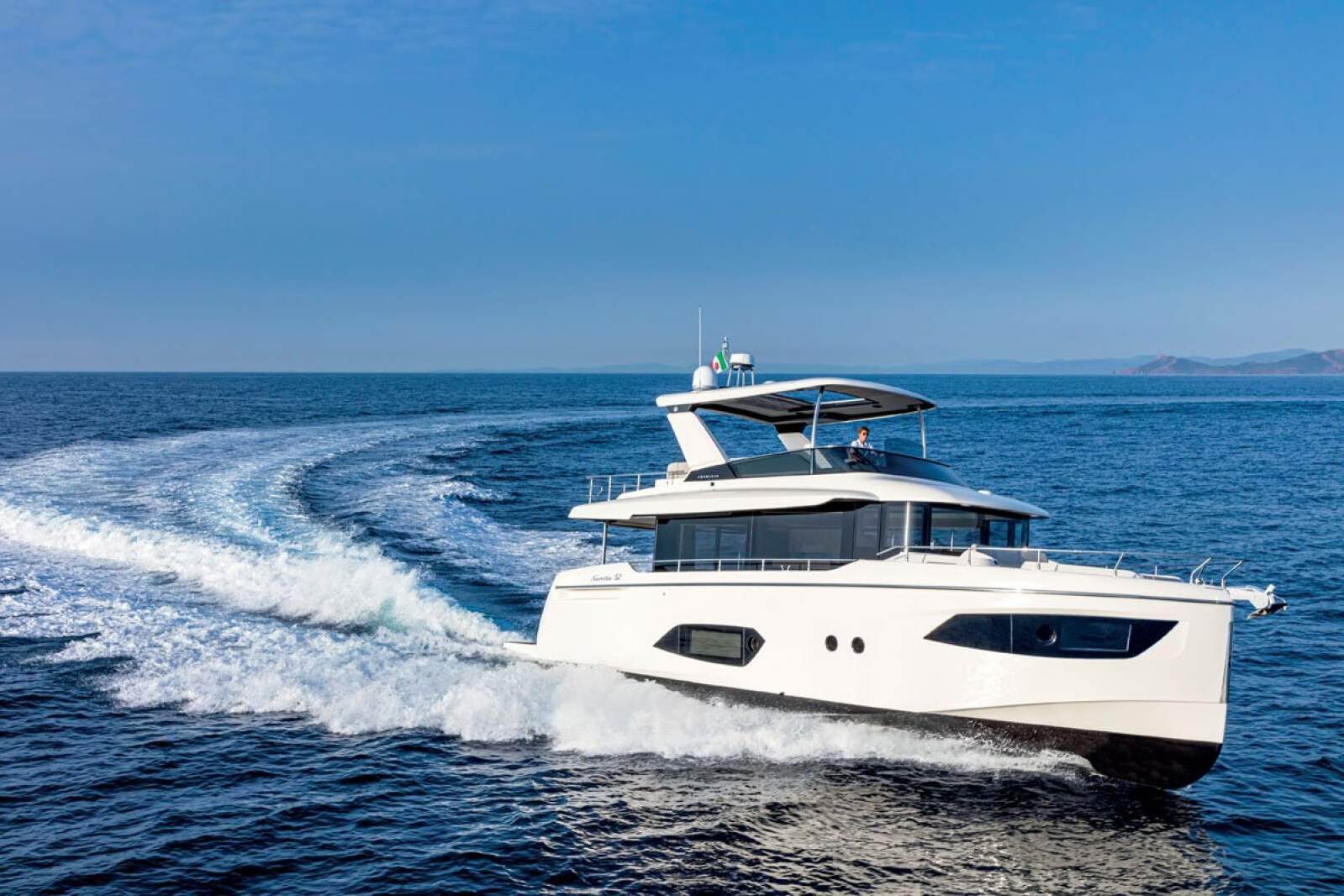 Absolute Navetta 52 0 03