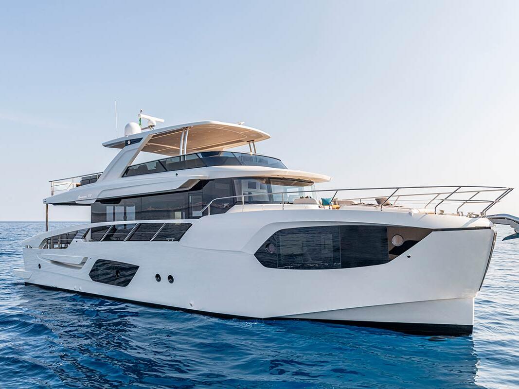 Absolute Navetta 70 2026 00