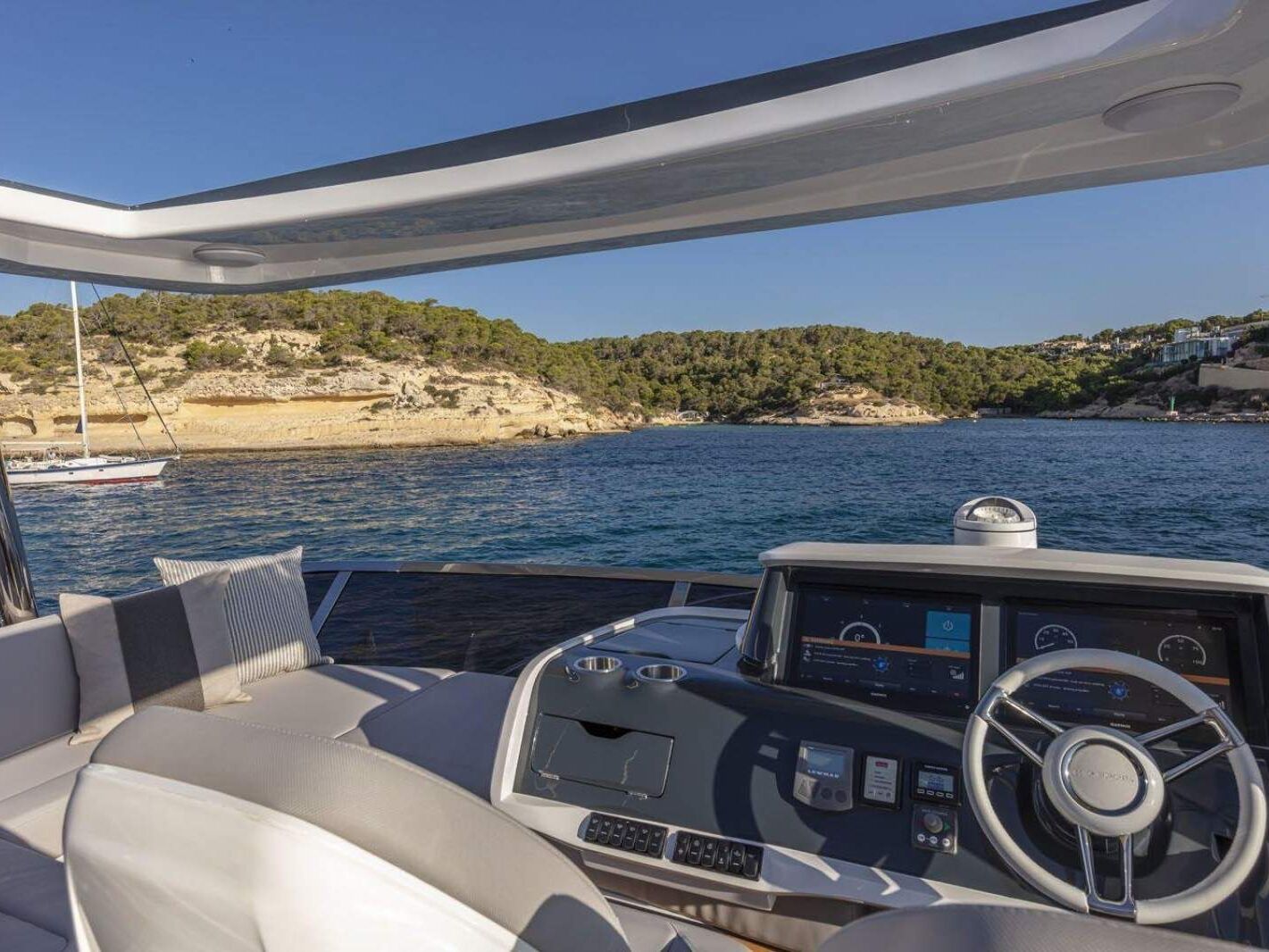 Pearl 62 0 14