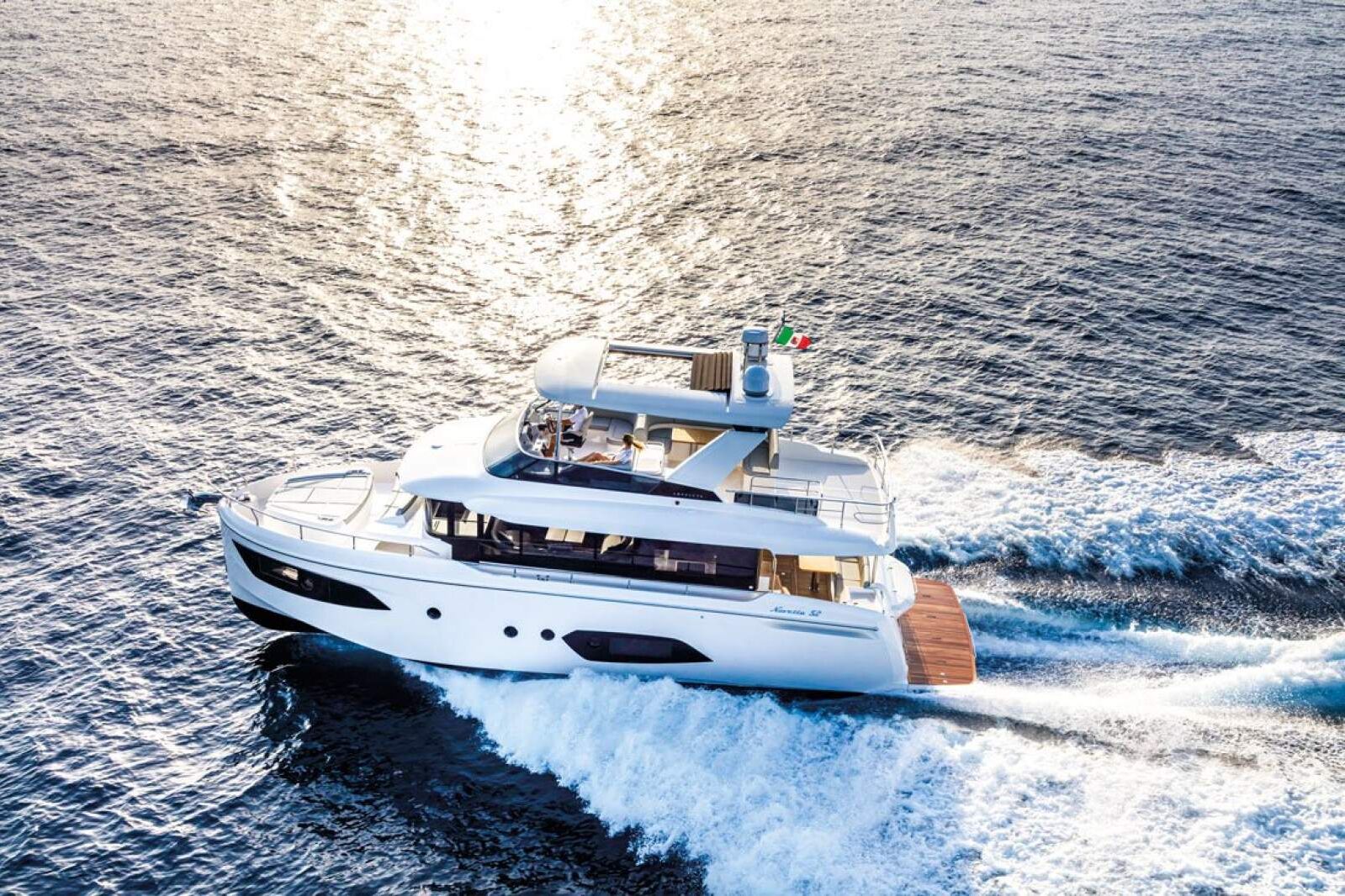 Absolute Navetta 52 0 02