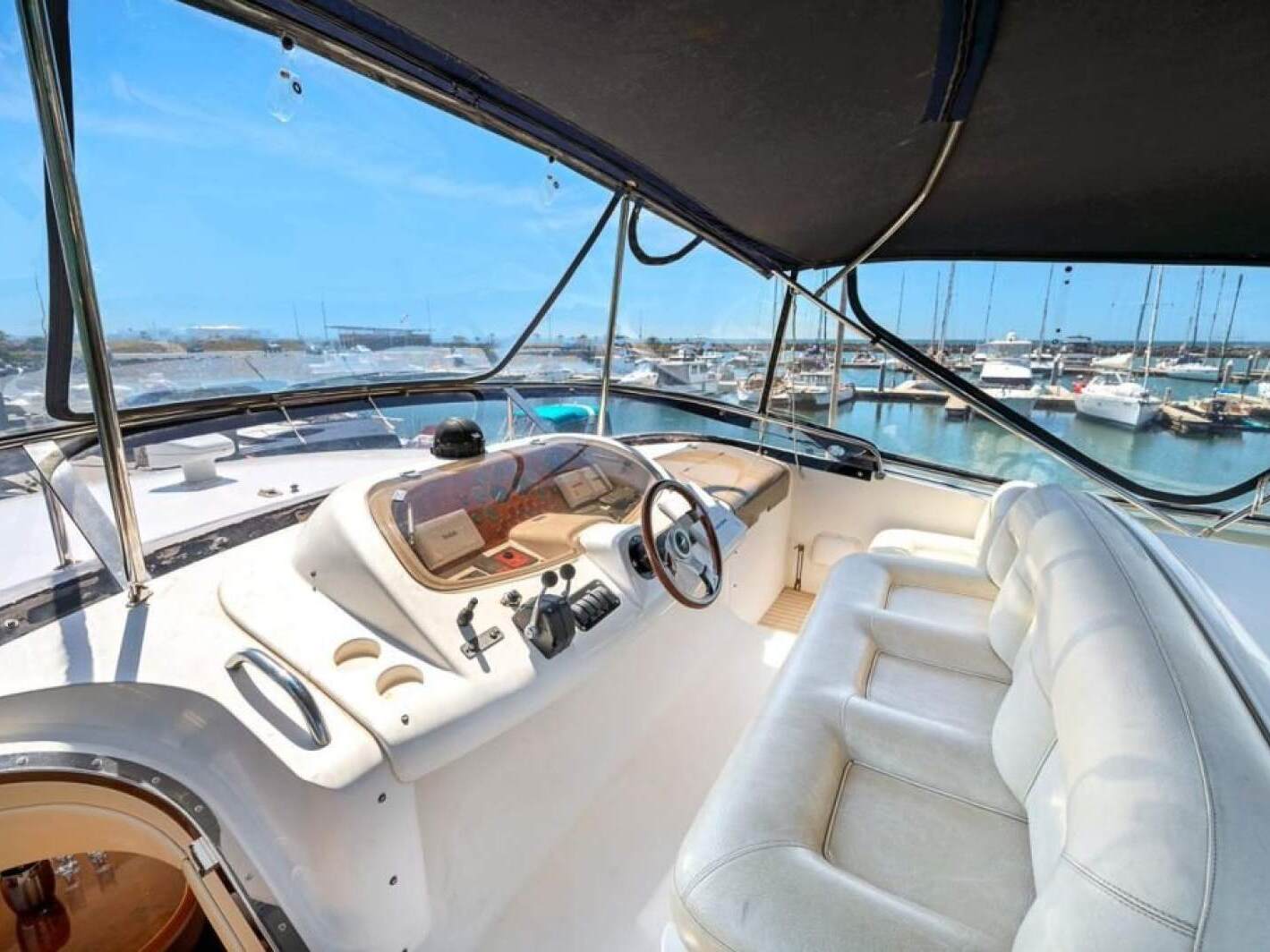 Fairline Squadron 65 0 21