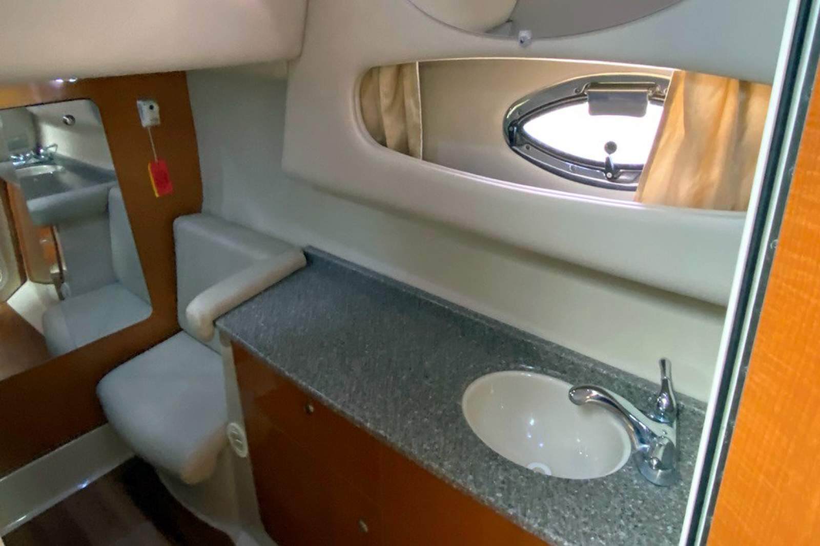 Chaparral 350 Signature 0 07