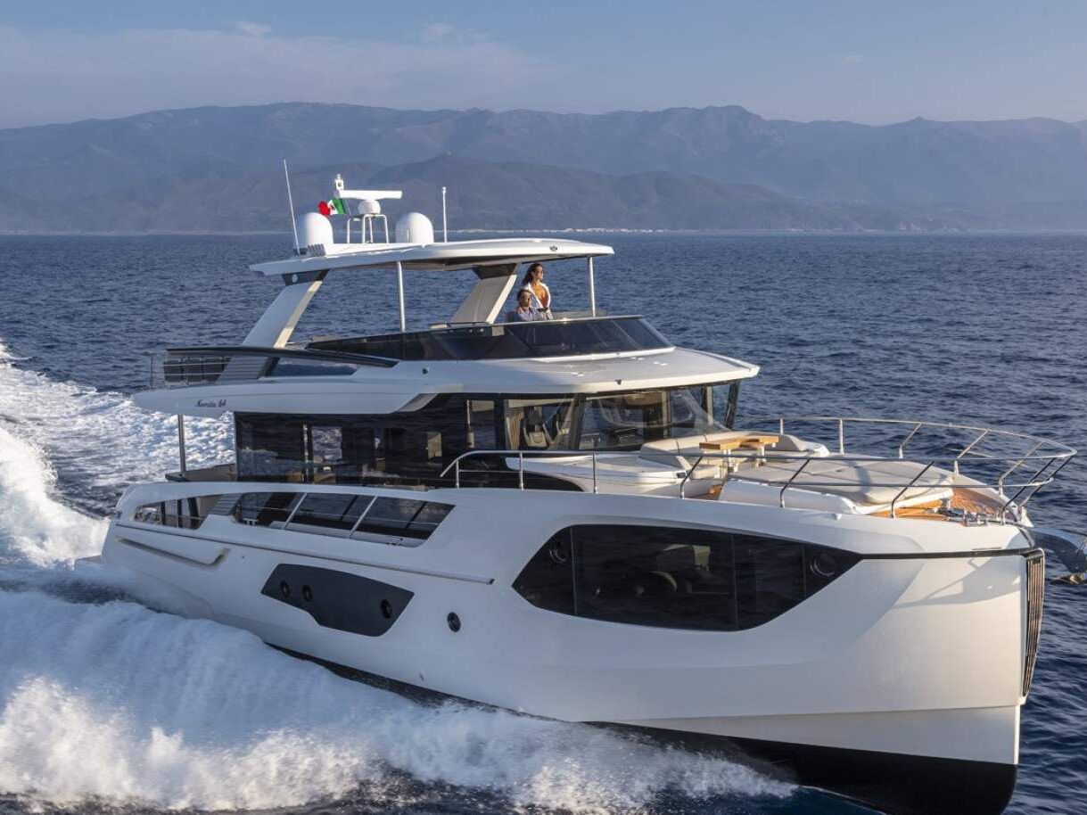 Absolute Navetta 64 0 01