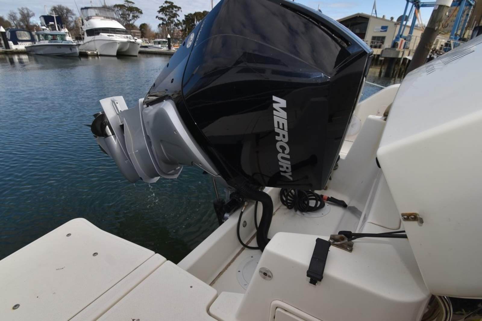 Arvor 805 Sportsfish 0 17