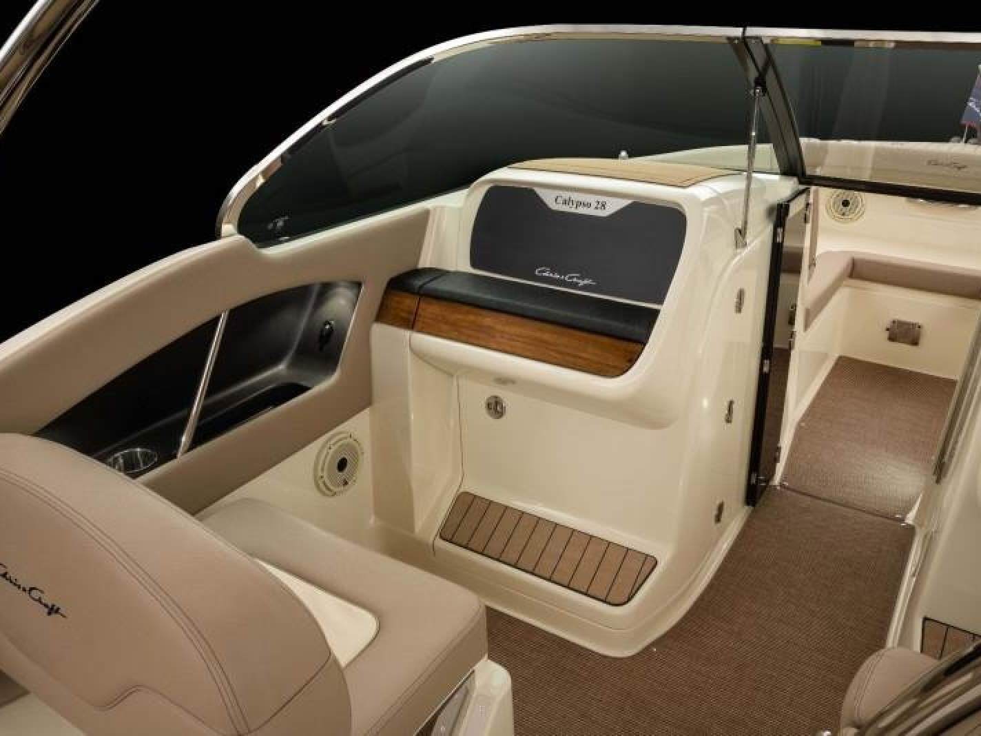 Chris Craft Calypso 28 0 06