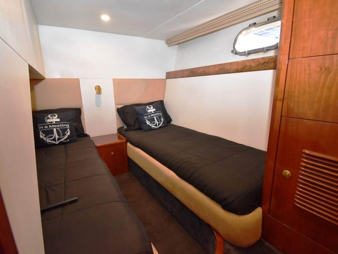 Majesty Yachts 50 0 13
