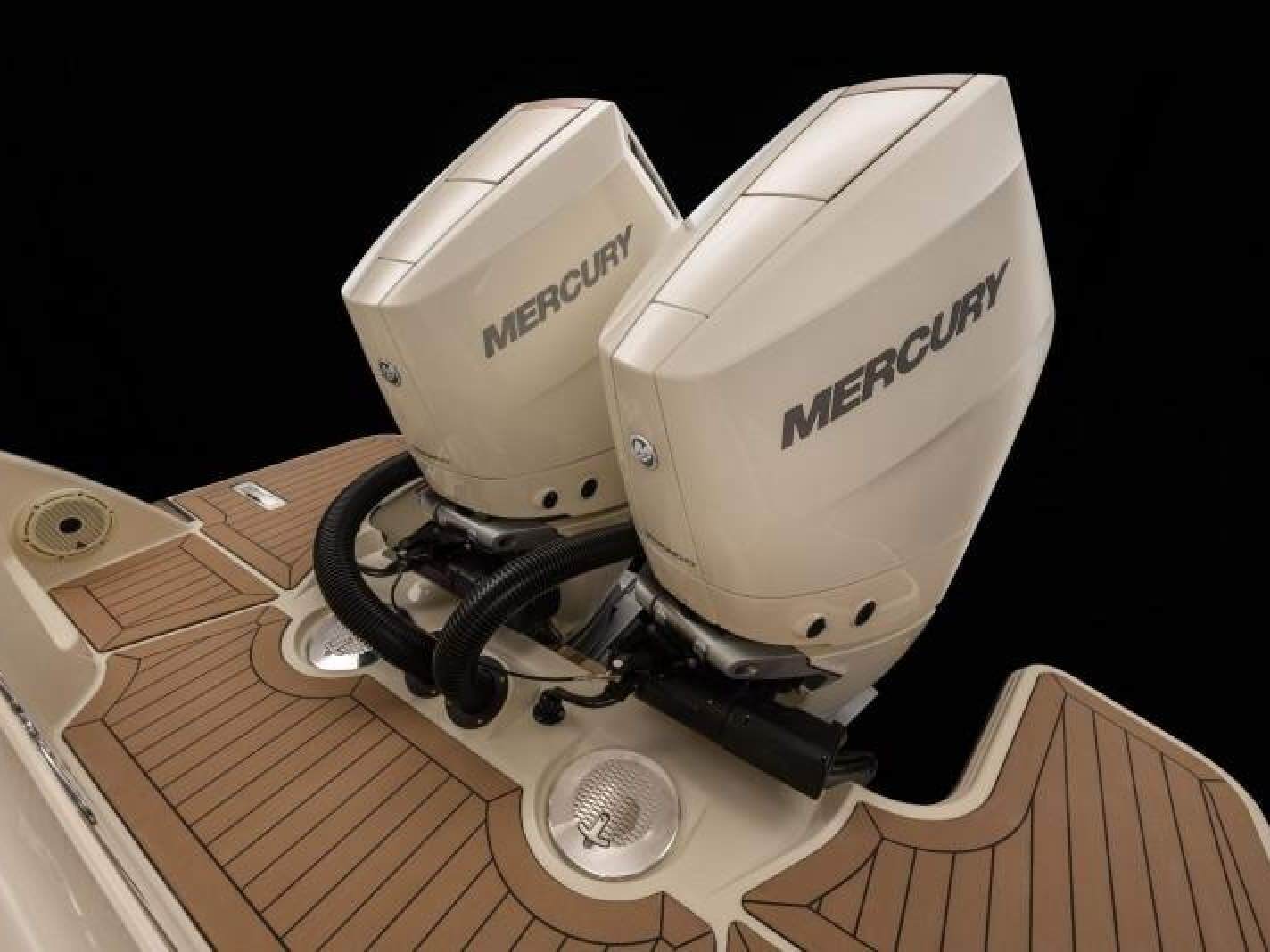 Chris Craft Calypso 32 0 13