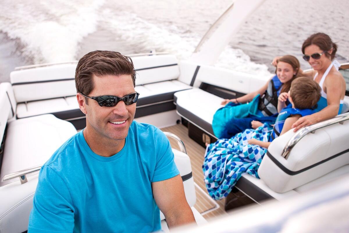 Regal 2800 Bowrider 0 06