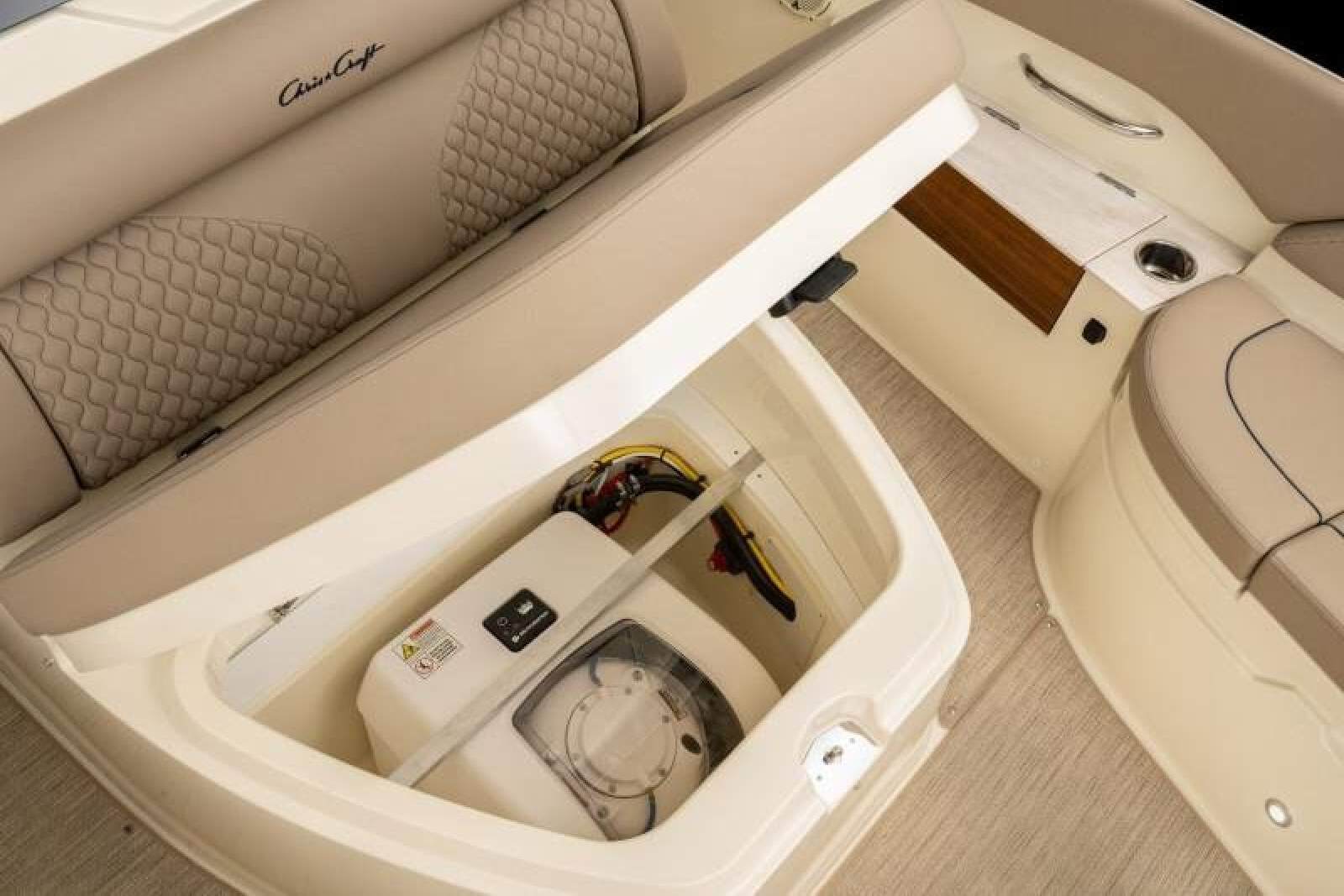 Chris Craft Catalina 28 0 09