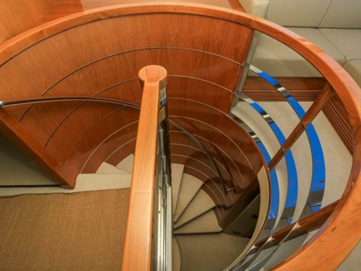 Sunseeker Manhattan 75 0 06