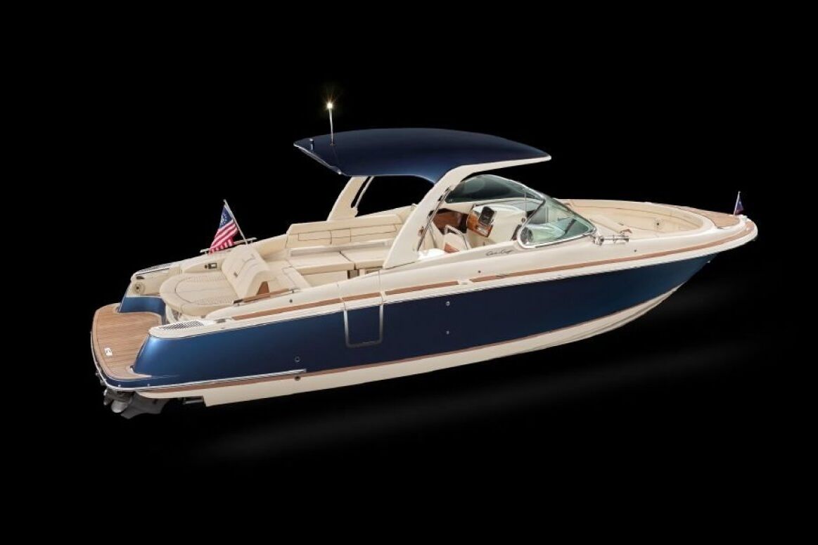 Chris Craft Launch 31 GT 0 01