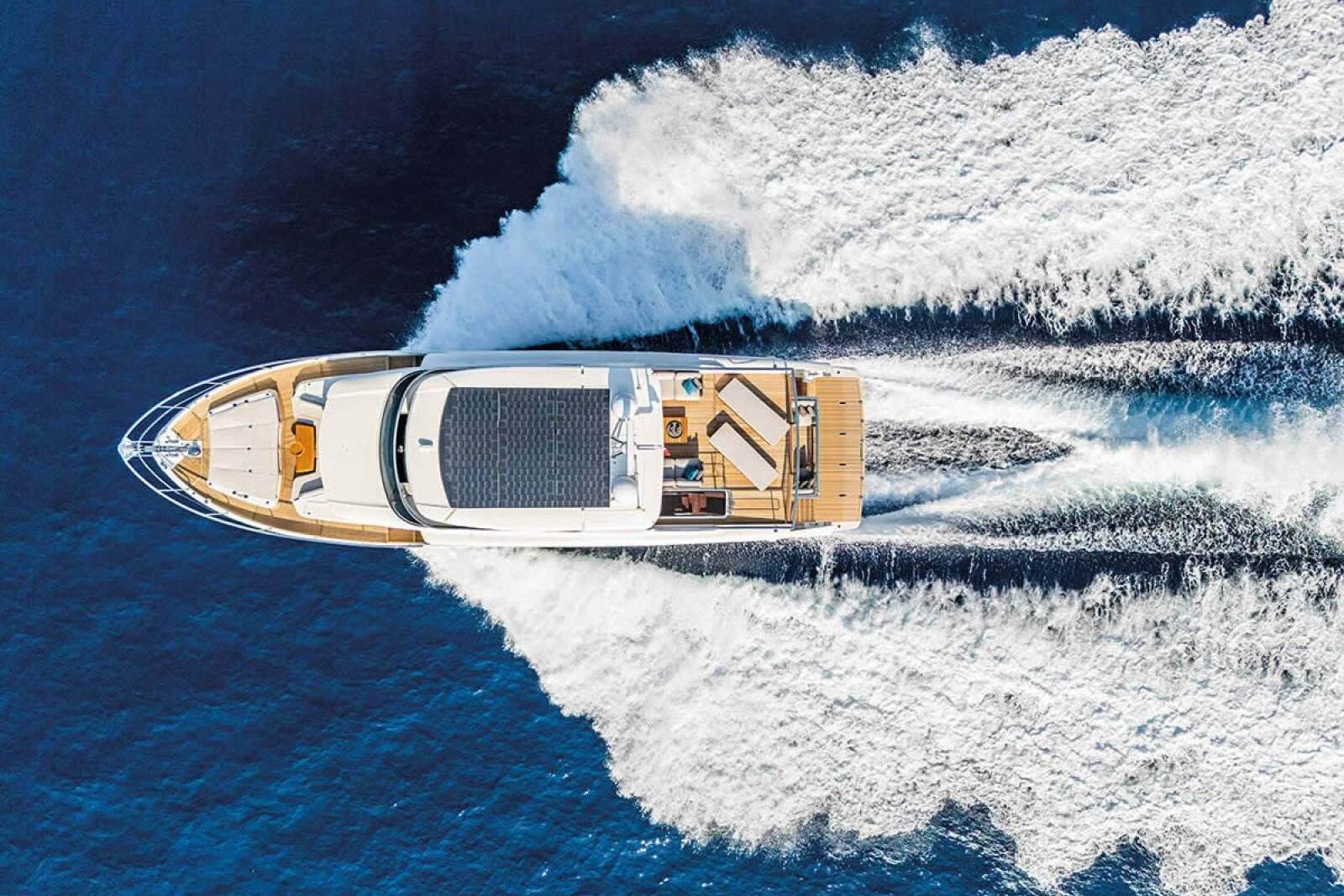 Absolute Navetta 70 2026 03