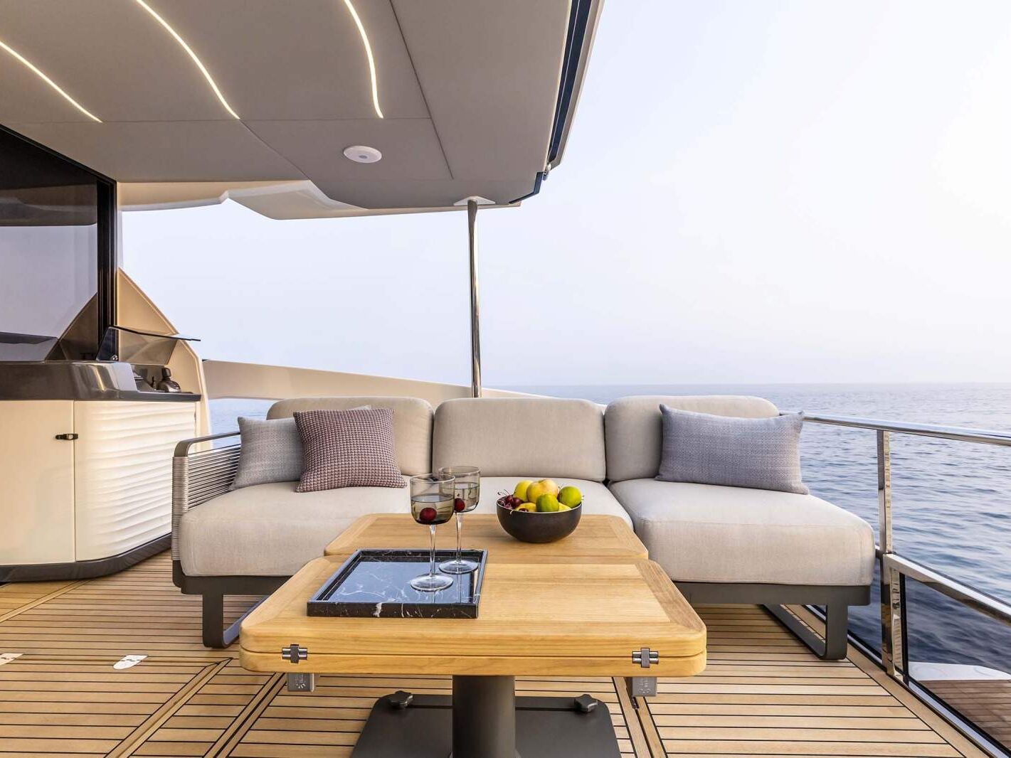 Absolute 52 Fly 0 10