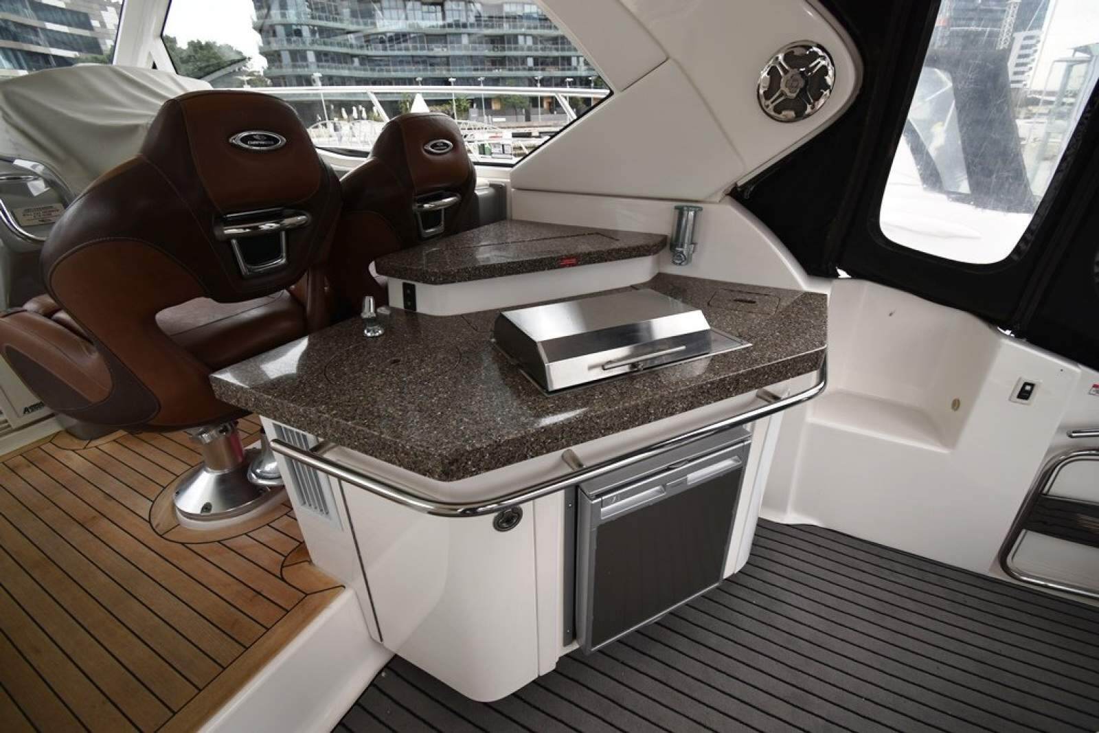 Chaparral 420 Premiere Sports Yacht 0 16
