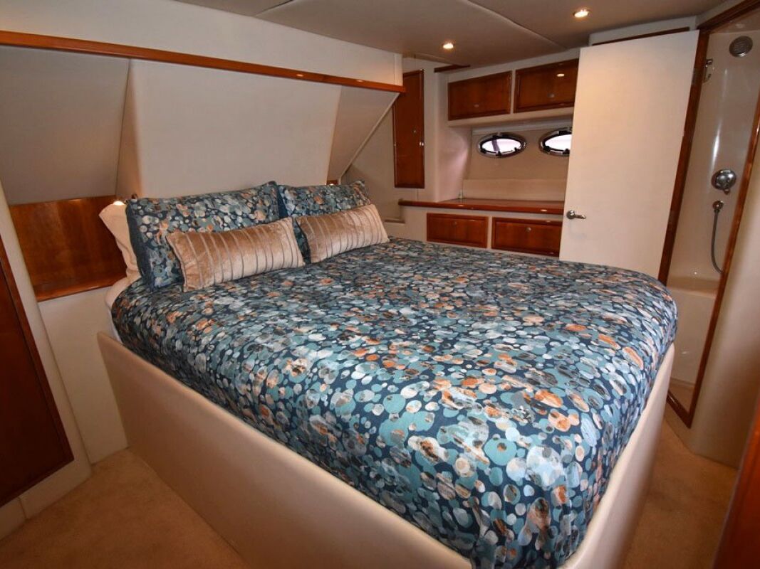 Kingfisher 56 Royale 0 08