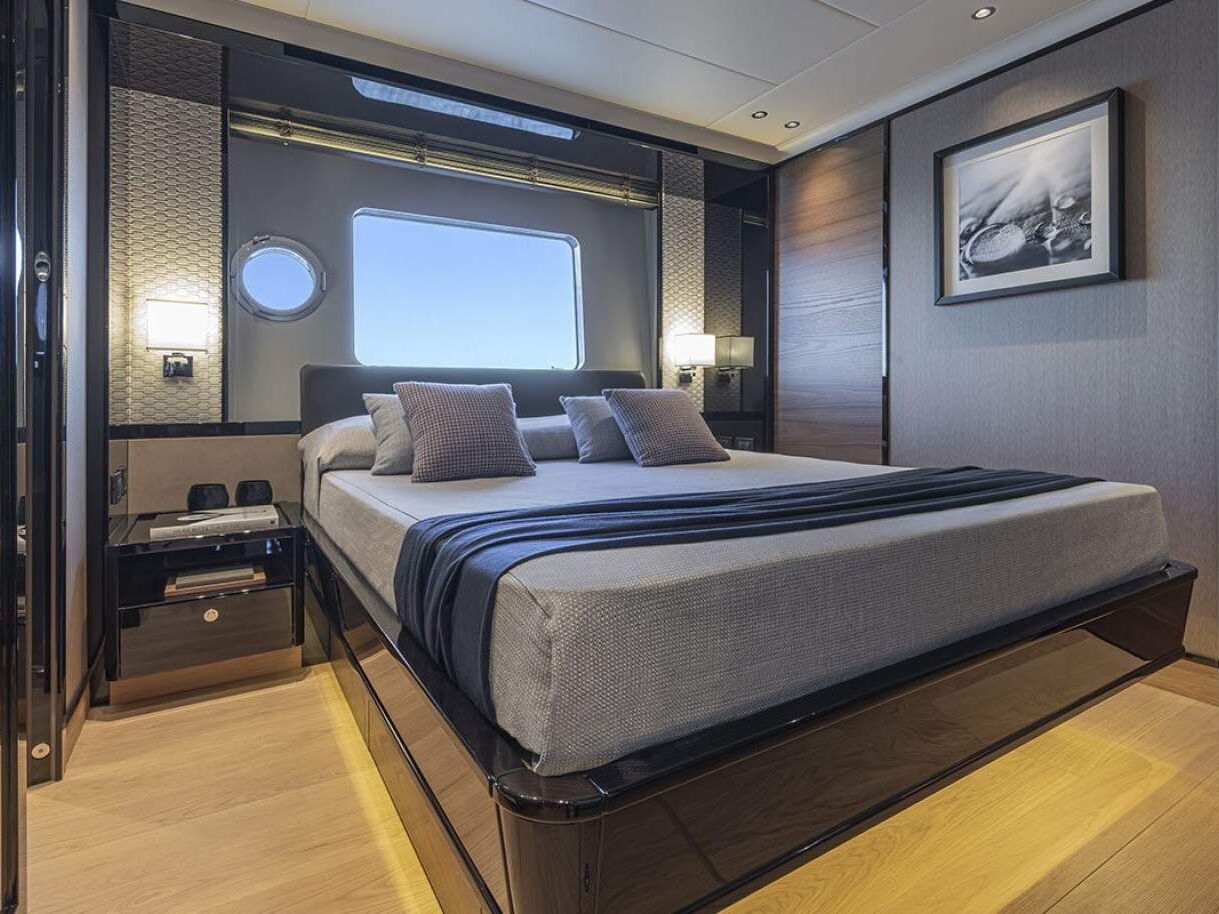 Absolute Navetta 75 0 33