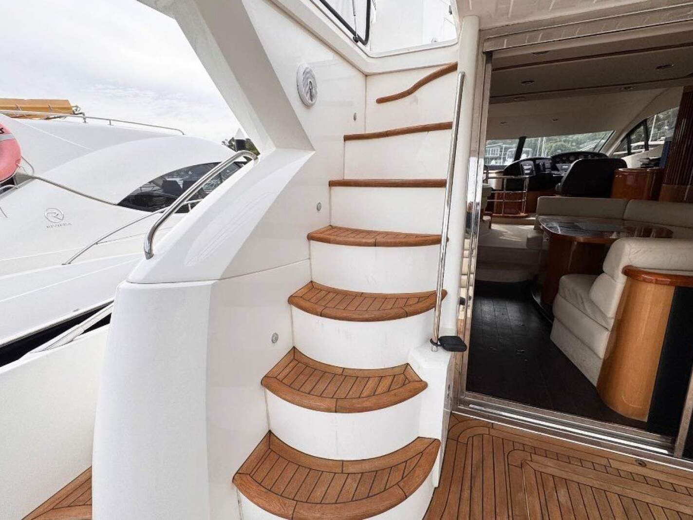 Sunseeker Manhattan 52 0 15