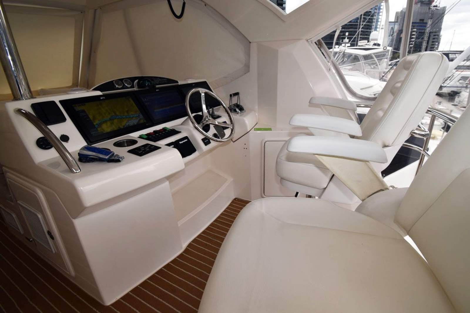 Riviera 47 Enclosed Flybridge 0 20