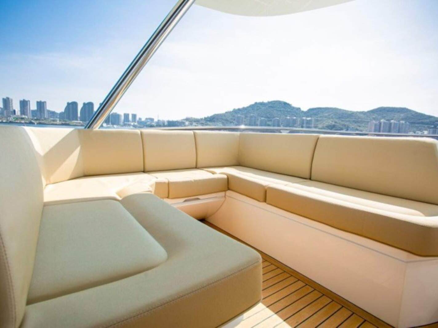 Sunseeker Manhattan 75 0 17