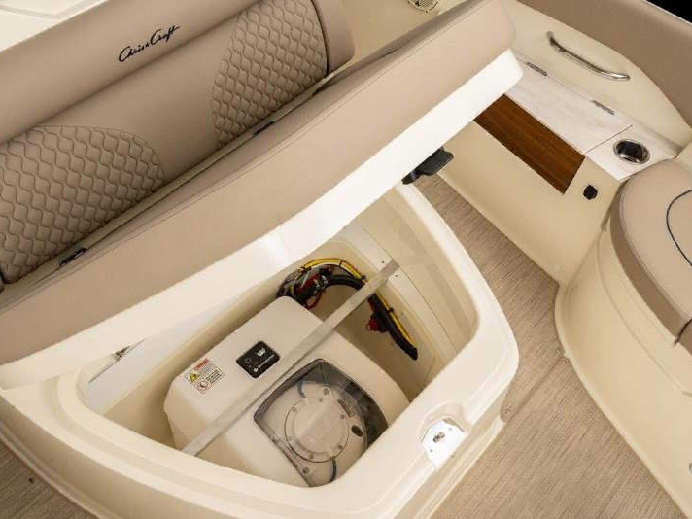 Chris Craft Catalina 28 0 09