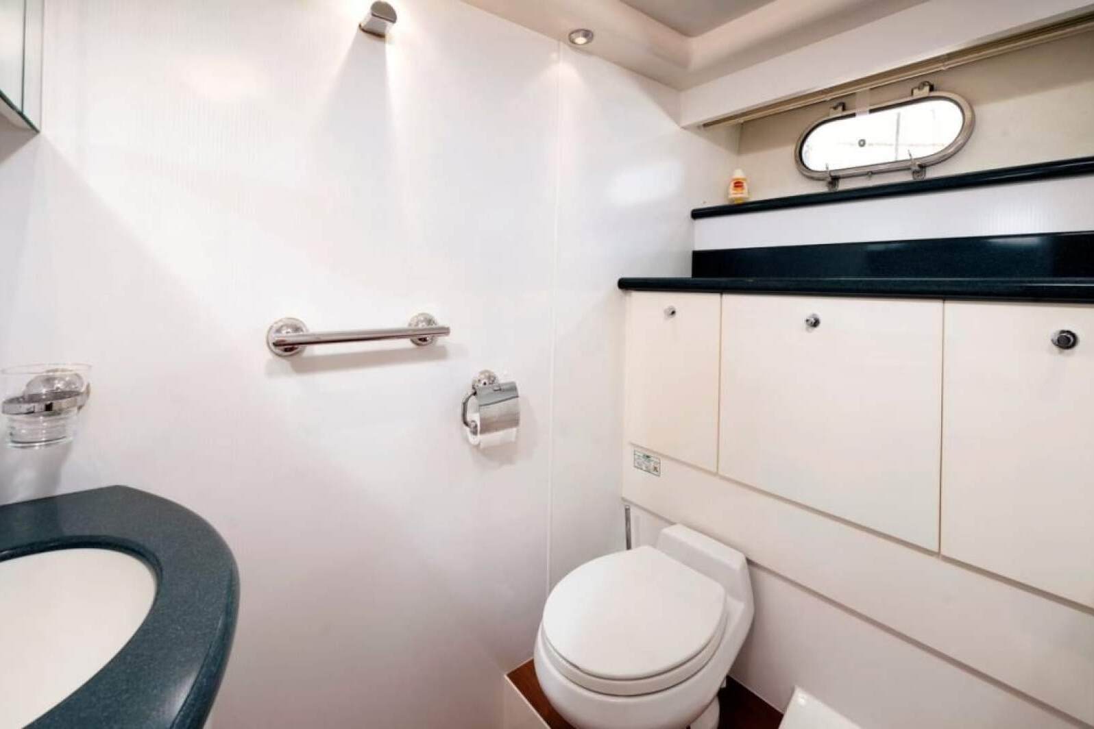 Fairline Squadron 65 0 15