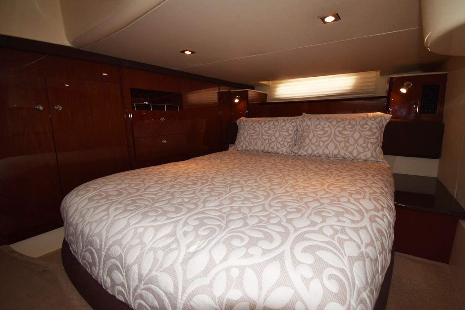 Meridian 441 Flybridge 0 10