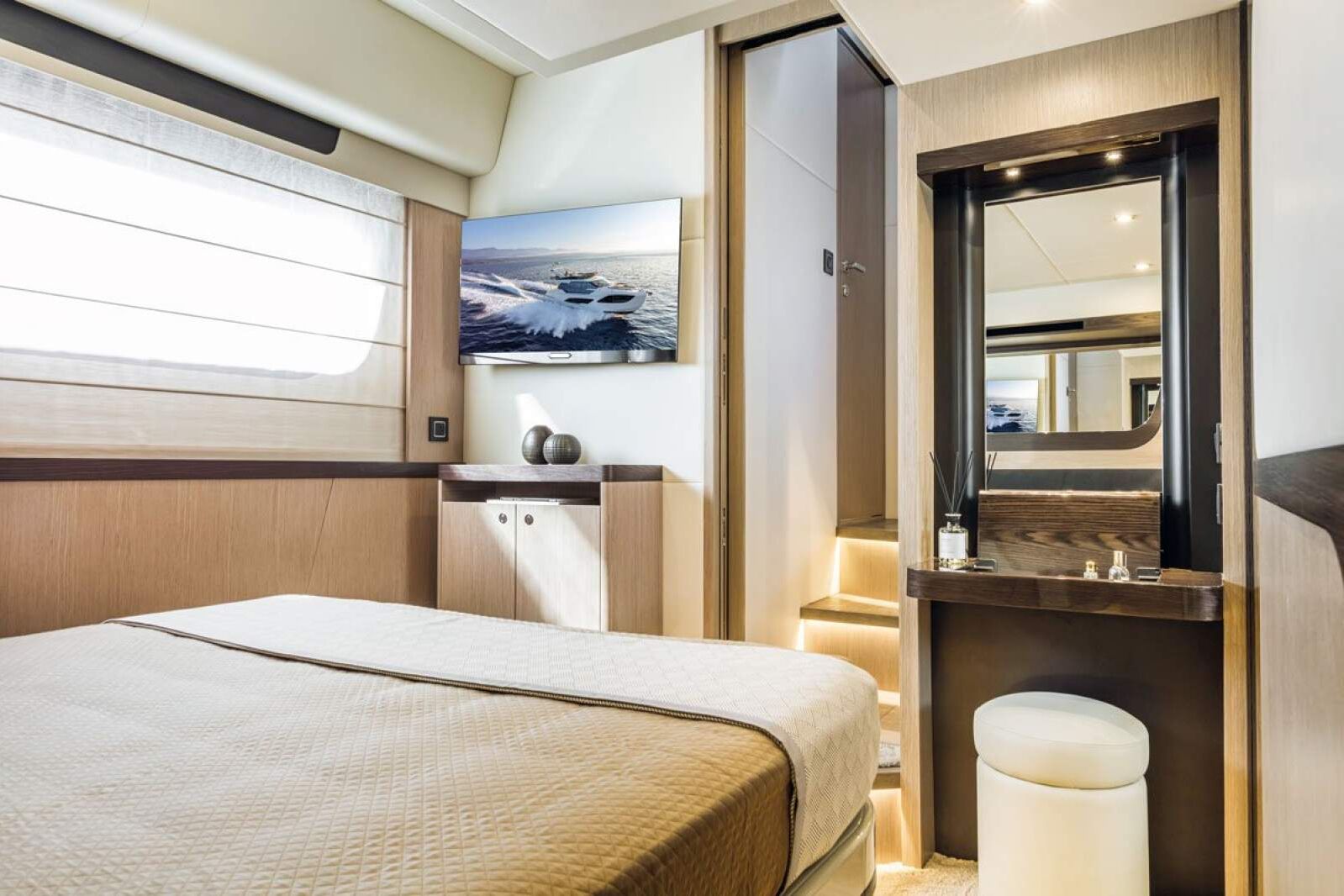 Absolute 47 Fly 0 23