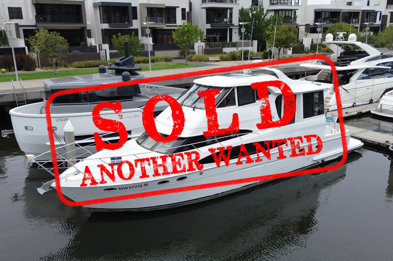 Carver 564 Motor Yacht 2003 00