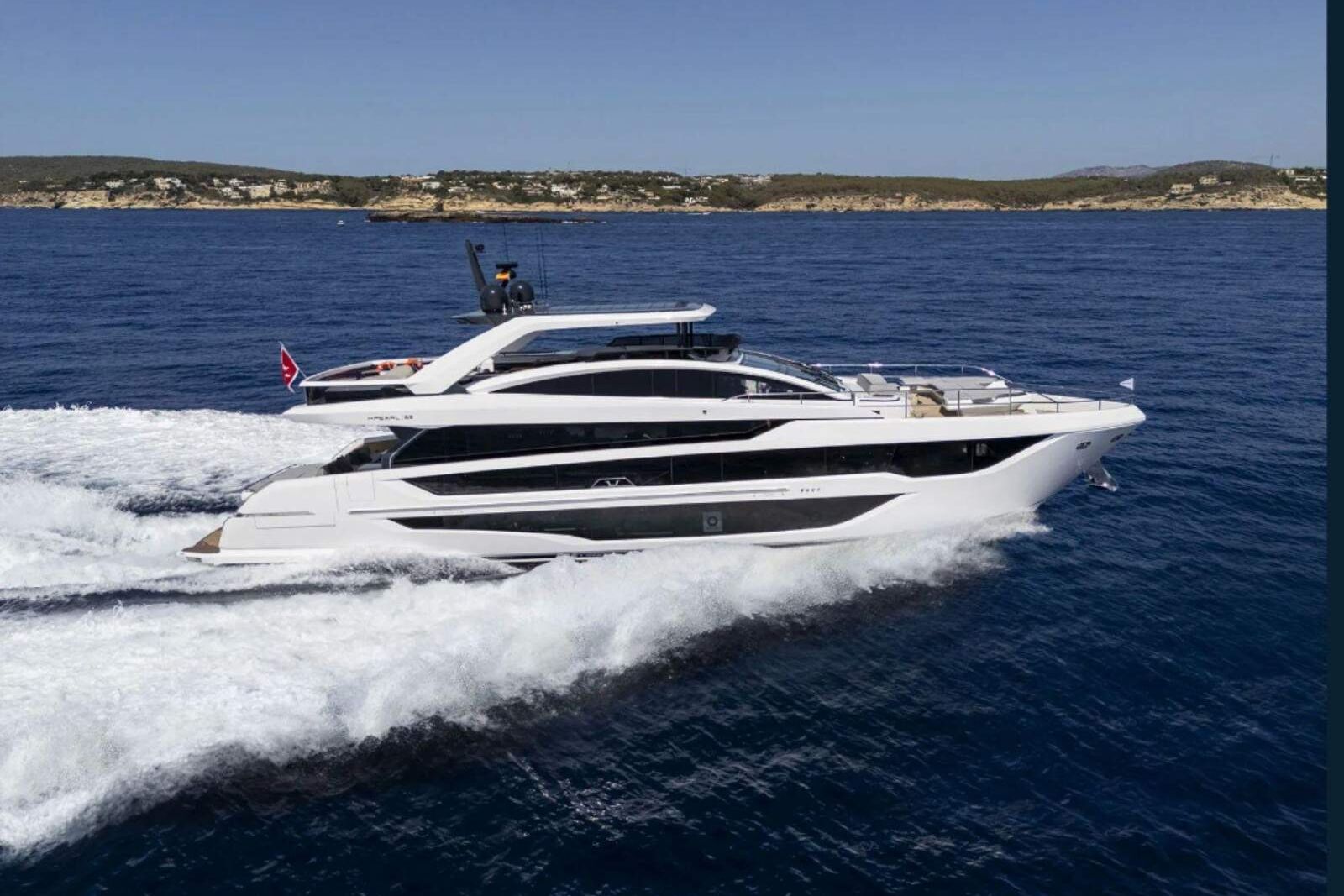 Pearl 82 0 08